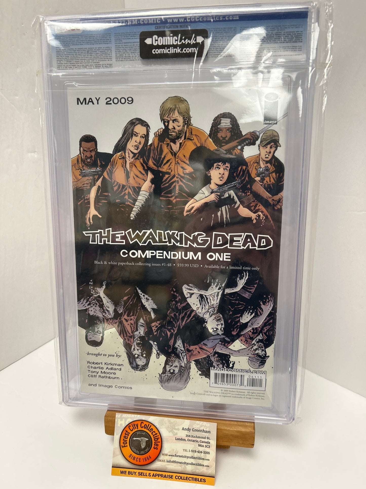 Walking Dead #61 (White Pages) {CGC 9.8}