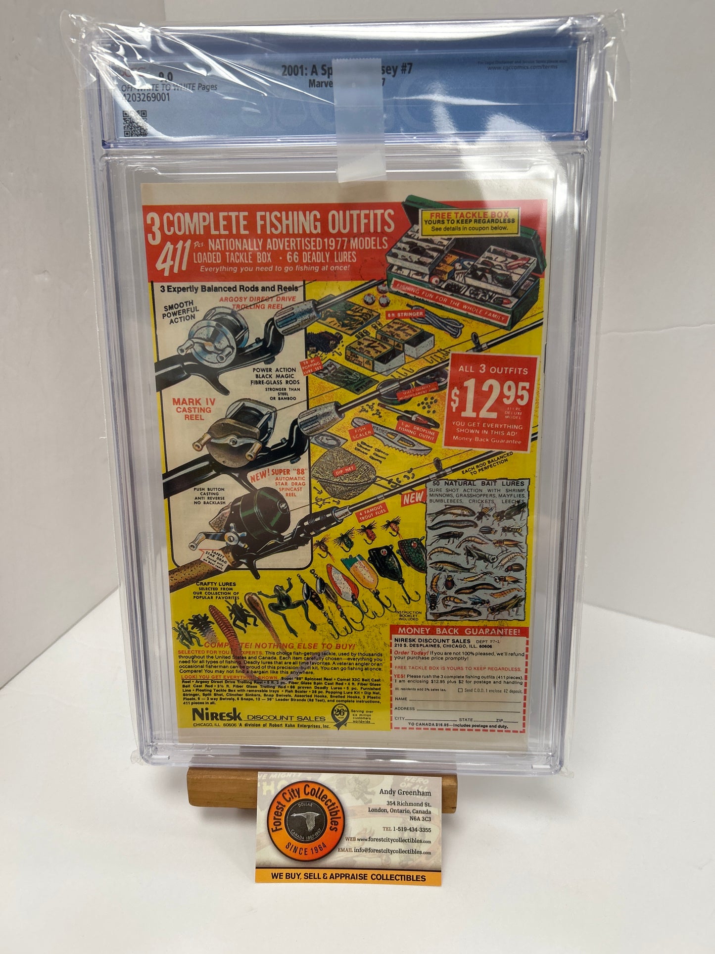 2001: A Space odyssey #7 (OFF-White To White Pages) {CGC 9.0}