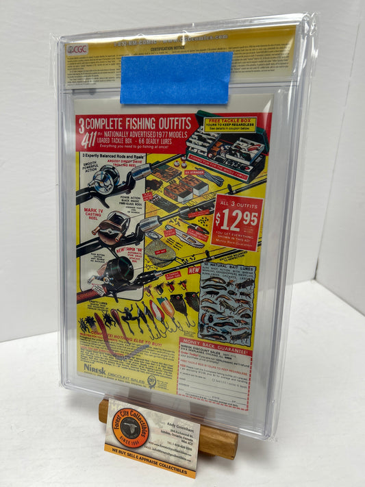 Marvel Super Action #1 (OFF-White to White Pages) {CGC 9.6} Signed by Stan Lee