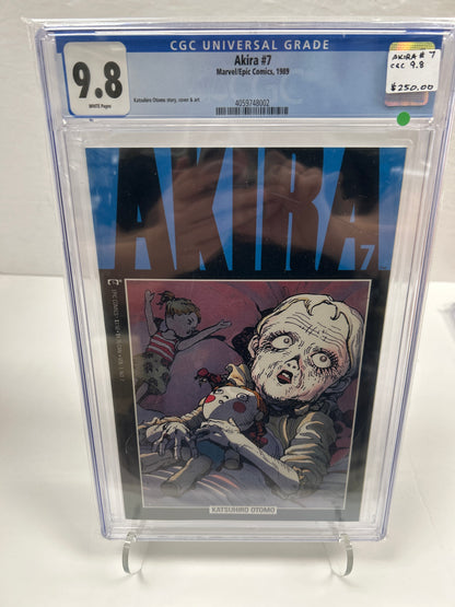 Akira #7 (White Pages) {CGC 9.8} Katsuhiro Otomo Story cover & art, 1989