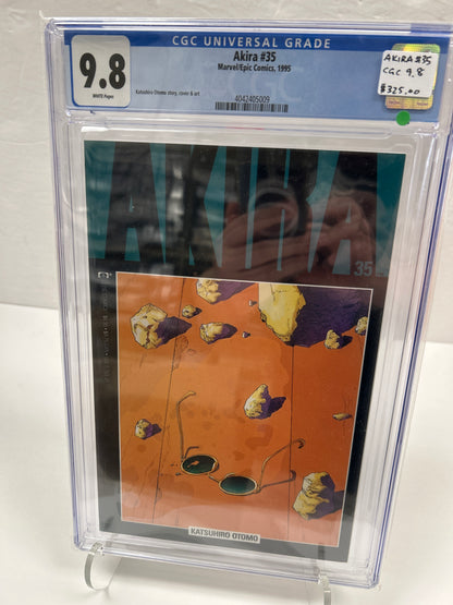 Akira #35 (White Pages) {CGC 9.8} Katsuhiro Otomo Story cover & art, 1995